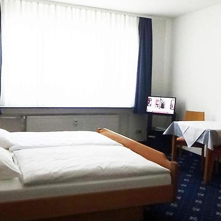 Hotel Zur Traube Бад Хомбург фор дер Хьое Екстериор снимка