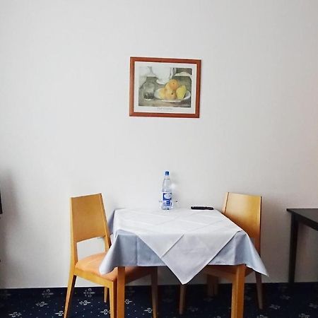 Hotel Zur Traube Бад Хомбург фор дер Хьое Екстериор снимка