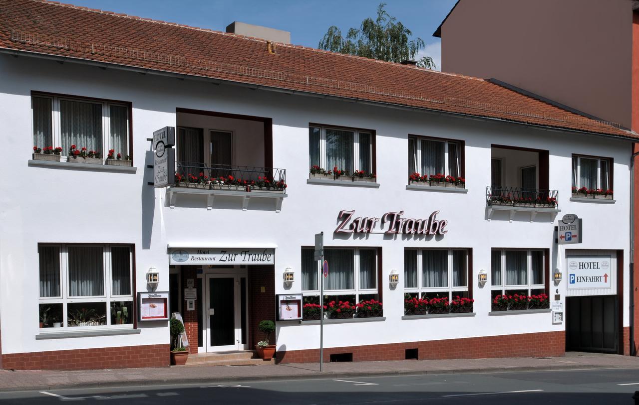 Hotel Zur Traube Бад Хомбург фор дер Хьое Екстериор снимка
